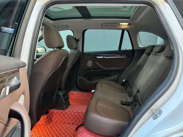 BMW X1 2022 Model xDrive25Li Exclusive Model – фото 15