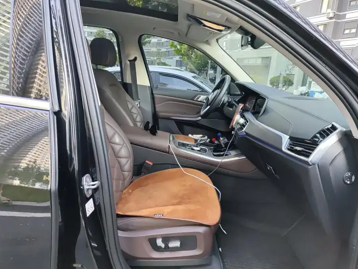 BMW X5 2022 Model xDrive 30Li Exclusive Model M Sports Set – фото 11