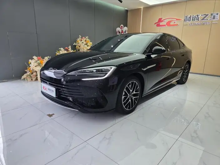 BYD Seal 07DM 2025 Model Smart Driving Edition DM-i 125KM Luxury Model – фото 1