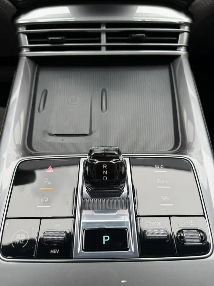BYD Seal 07DM 2025 Model Smart Driving Edition DM-i 125KM Luxury Model – фото 8