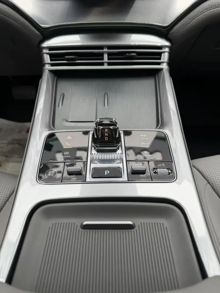 BYD Seal 07DM 2025 Model Smart Driving Edition DM-i 125KM Luxury Model – фото 11
