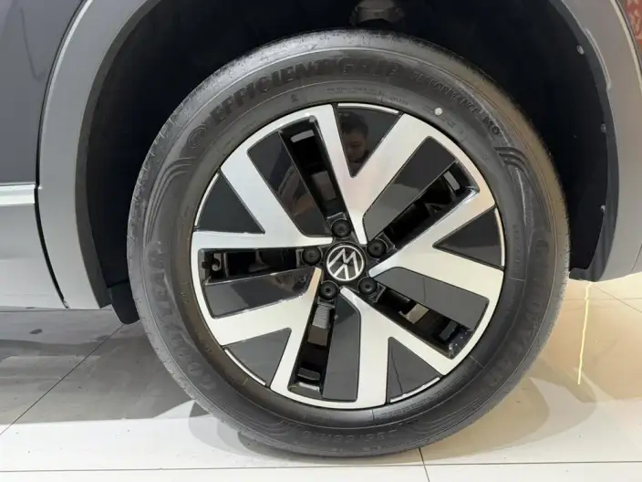 Volkswagen Tayron 2024 Model 330TSI 2WD Luxury Plus Advanced version – фото 7