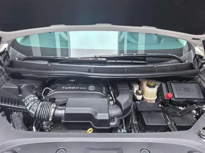 Buick GL8 2023 Model ES Luzun 2.0T Comfort Model – фото 6