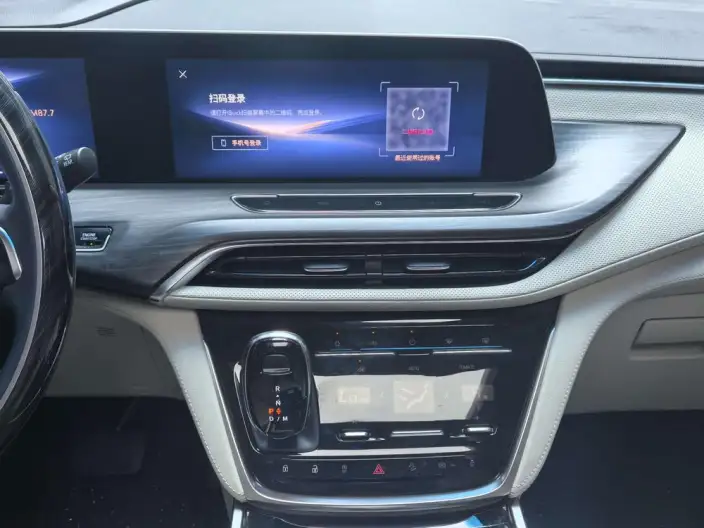 Buick GL8 2023 Model ES Luzun 2.0T Comfort Model – фото 10