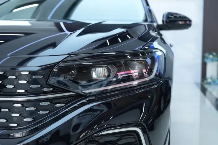 Volkswagen Passat 2023 Model 330TSI Starry sky Premium Edition – фото 7