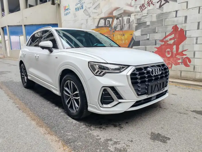 AUDI Q3 2022 Model 35 TFSI Enterprising Dynamic Model – фото 3