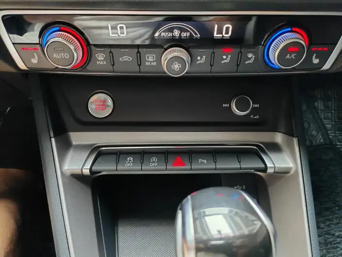AUDI Q3 2022 Model 35 TFSI Enterprising Dynamic Model – фото 14