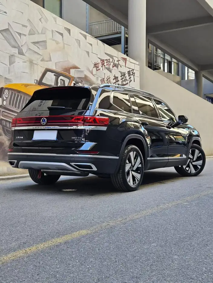 Volkswagen Teramont 2023 Model Facelift 380TSI 4WD Respect Deluxe Edition – фото 3