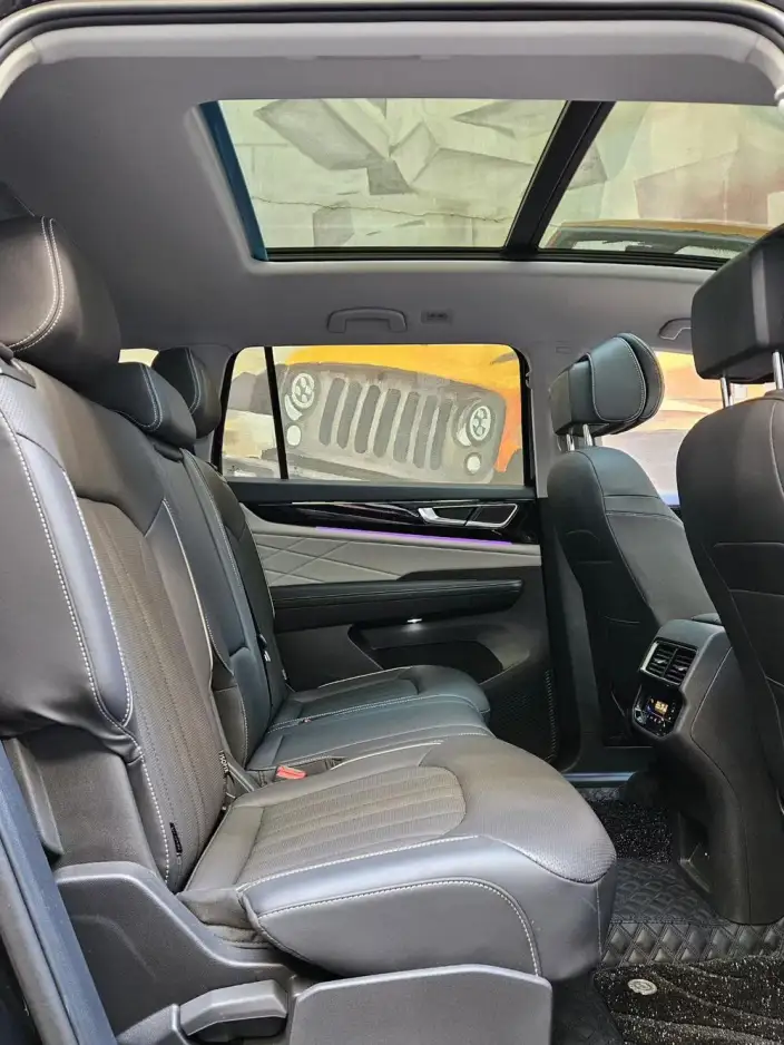 Volkswagen Teramont 2023 Model Facelift 380TSI 4WD Respect Deluxe Edition – фото 10