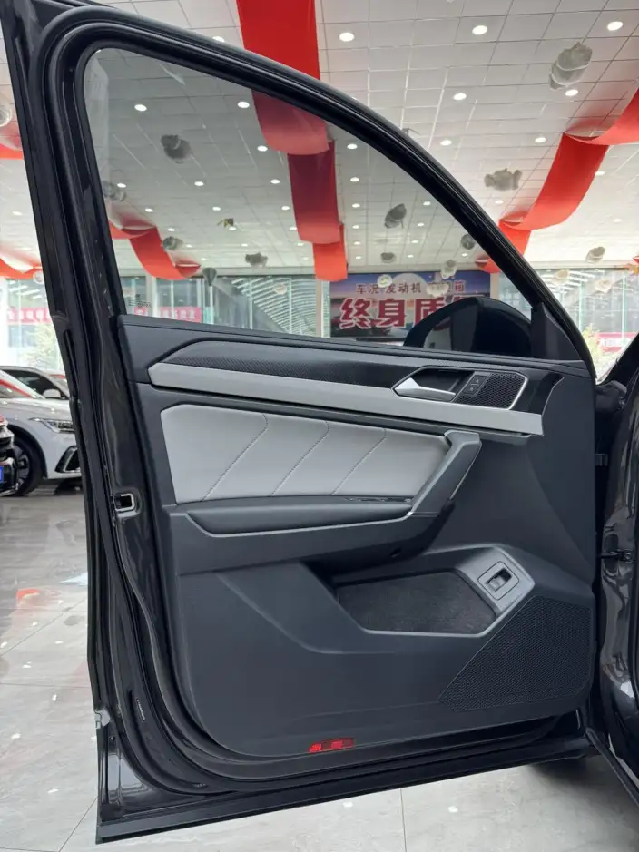 Volkswagen Tayron 2023 Model 330TSI 2WD Luxury Plus Advanced version – фото 18