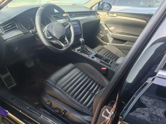 Volkswagen Magotan 2020 Model 330TSI DSG Leading Model – фото 11