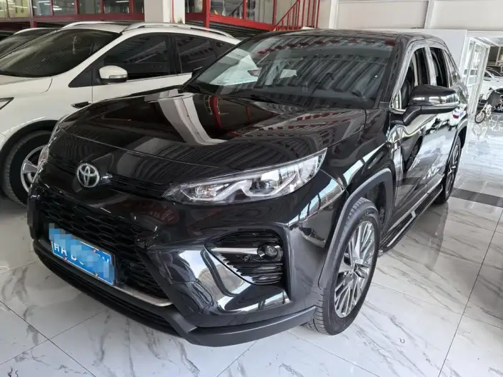 Toyota Wildlander 2020 Model 2.0L 4WD Premium Edition – фото 1