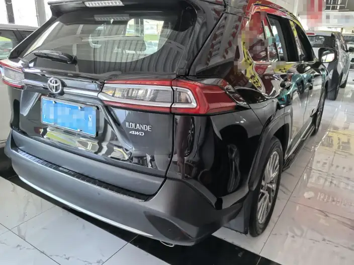 Toyota Wildlander 2020 Model 2.0L 4WD Premium Edition – фото 5