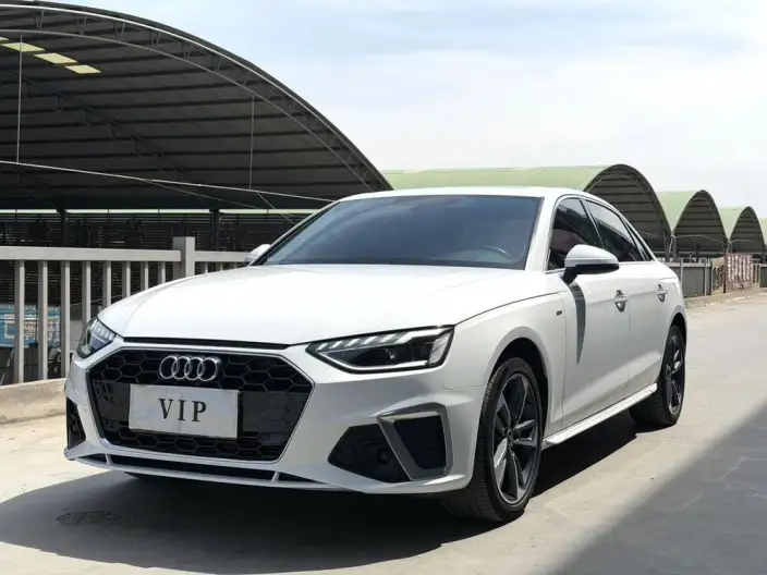 Audi A4 L 2023 Model 40 TFSI Fashion Dynamic Model – фото 1