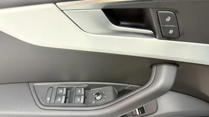 Audi A4 L 2023 Model 40 TFSI Fashion Dynamic Model – фото 19