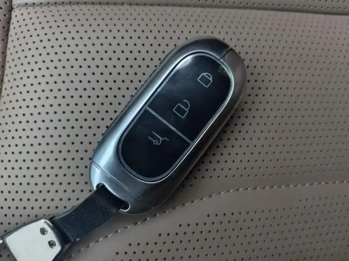 Leapmotor C11 2027 Model EV Edition 640 LiDAR Zhizun Edition – фото 11