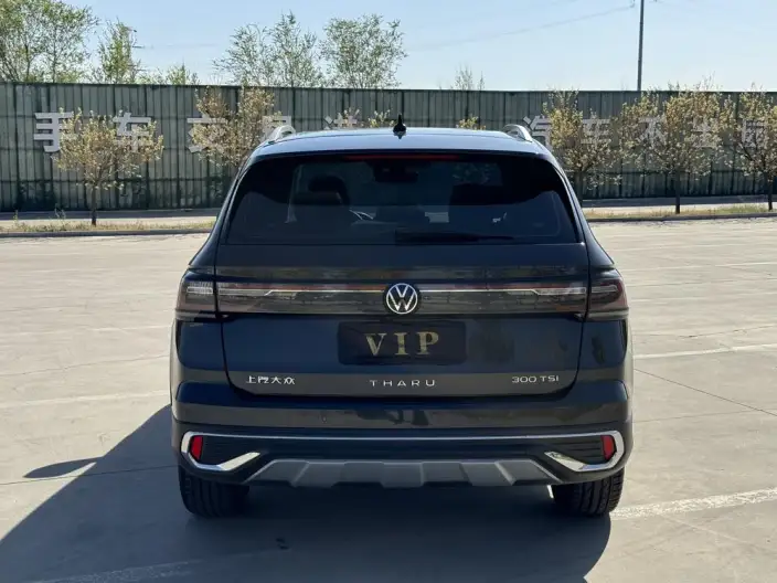 Volkswagen Tharu 2023 Model 300TSI 2WD Full Moon Edition – фото 5