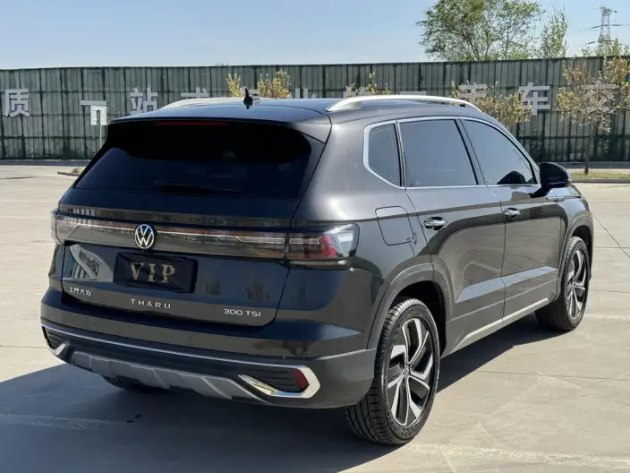 Volkswagen Tharu 2023 Model 300TSI 2WD Full Moon Edition – фото 6