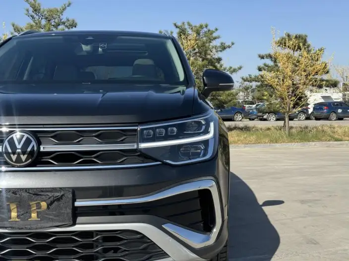 Volkswagen Tharu 2023 Model 300TSI 2WD Full Moon Edition – фото 7