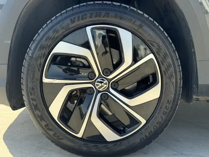 Volkswagen Tharu 2023 Model 300TSI 2WD Full Moon Edition – фото 11