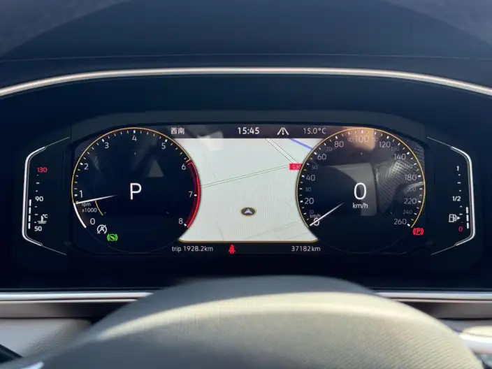 Volkswagen Tharu 2023 Model 300TSI 2WD Full Moon Edition – фото 15