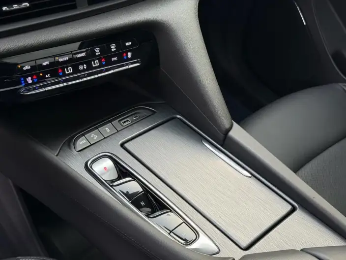 Buick Enclave 2022 Model 652T 4WD Noble Model VII seat – фото 8