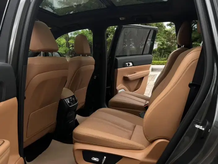 Li Auto ONE 2020 Model Extended Range 6 seat Edition – фото 7