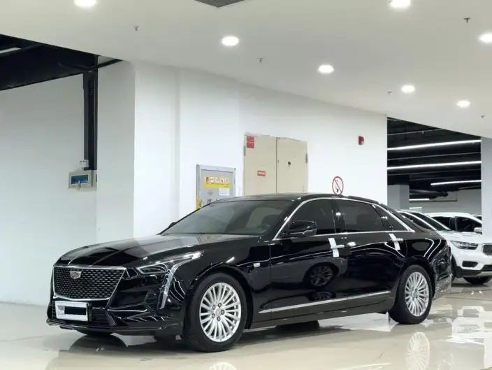 Cadillac CT6 2022 Model 28T Luxury Model – фото 1