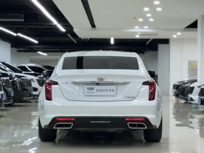 Cadillac CT5 2022 Model 28T Luxury Model – фото 4