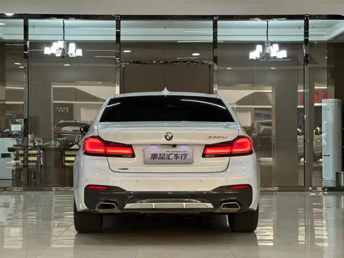 BMW 5 Series 2021 Model Facelift 530Li xDrive M Sports Set – фото 6