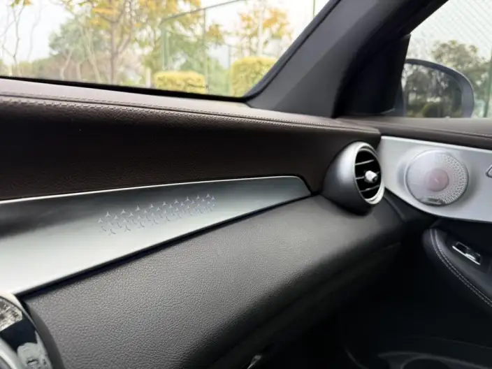 Mercedes-Benz GLC 2021 Model GLC 260 L 4MATIC Dynamic Model – фото 7