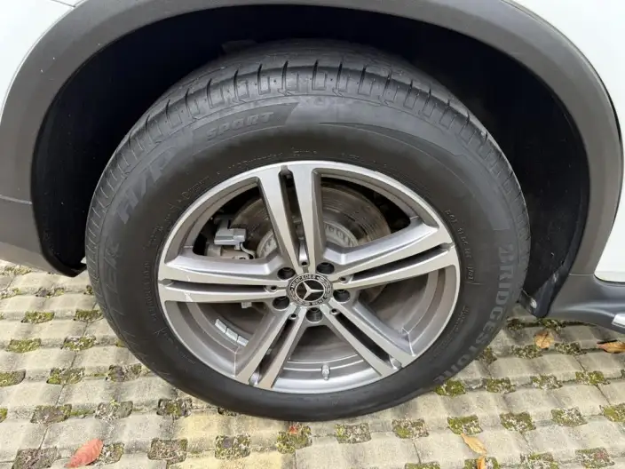 Mercedes-Benz GLC 2021 Model GLC 260 L 4MATIC Dynamic Model – фото 10