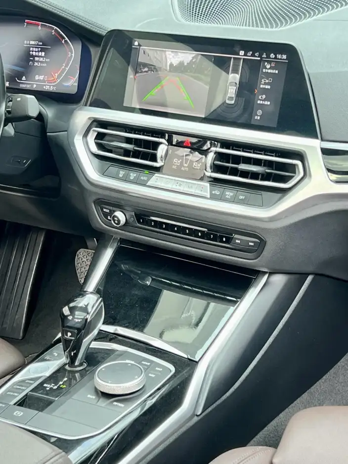 BMW 3 Series 2020 Model 320Li M Sports Set – фото 6