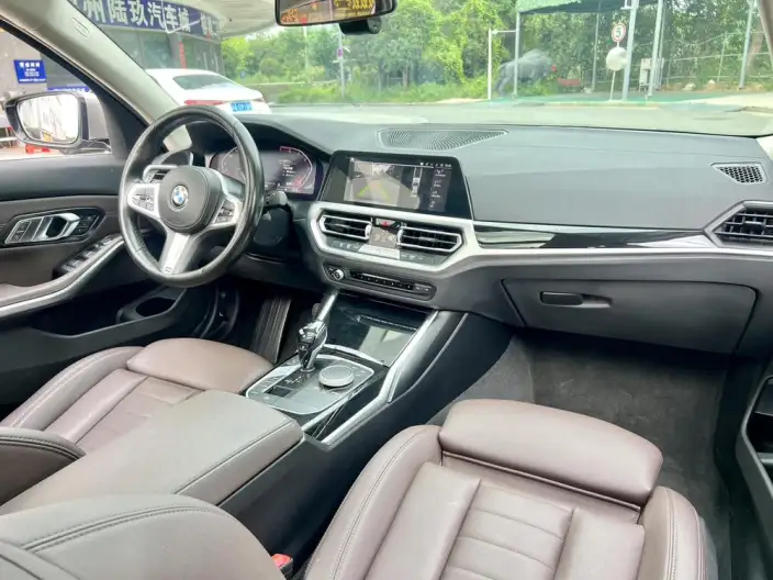 BMW 3 Series 2020 Model 320Li M Sports Set – фото 9