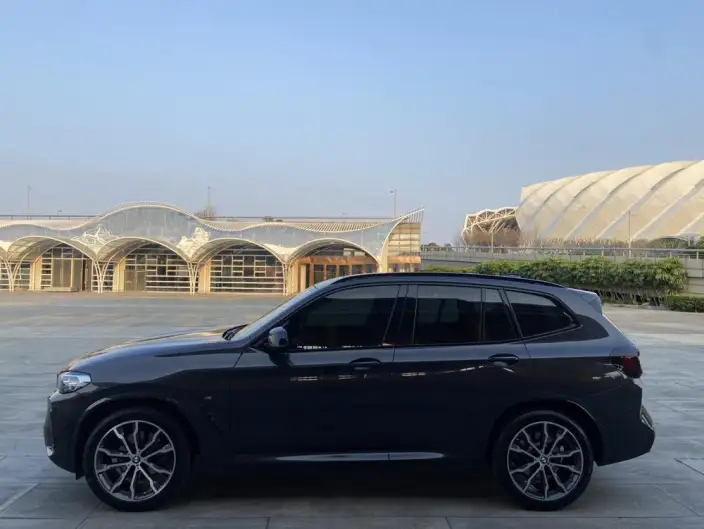 BMW X3 2022 Model Facelift II xDrive30i Leading Model M Night Set – фото 3