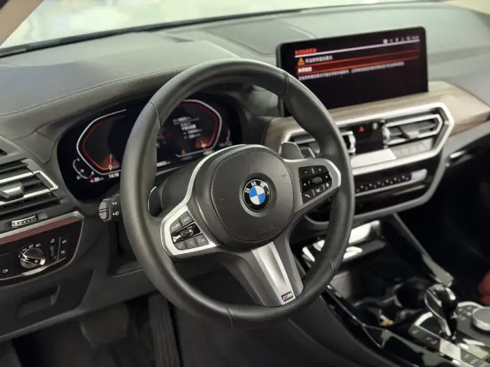 BMW X3 2022 Model xDrive30i Exclusive Model M Night Set – фото 14