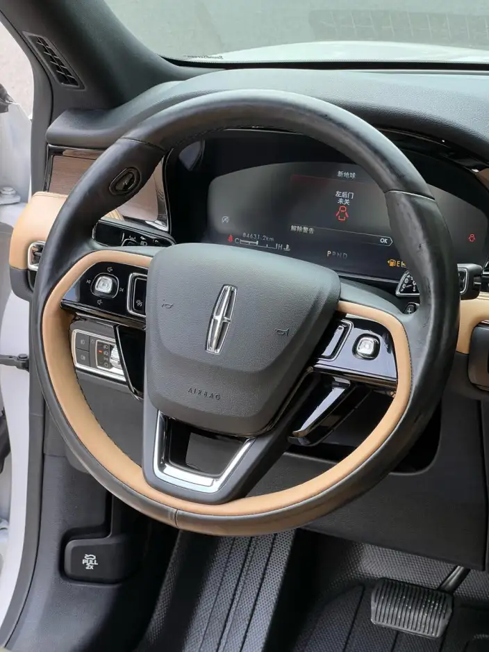 Lincoln Corsair 2022 Model Facelift 2.0T 2WD Zunya Edition – фото 6