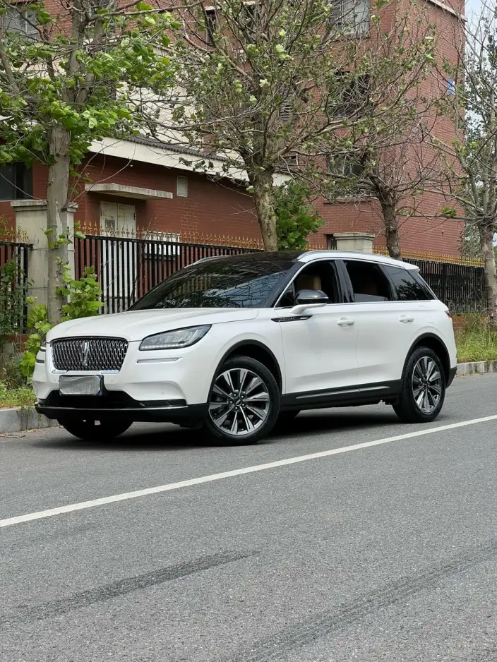 Lincoln Corsair 2022 Model Facelift 2.0T 2WD Zunya Edition – фото 8