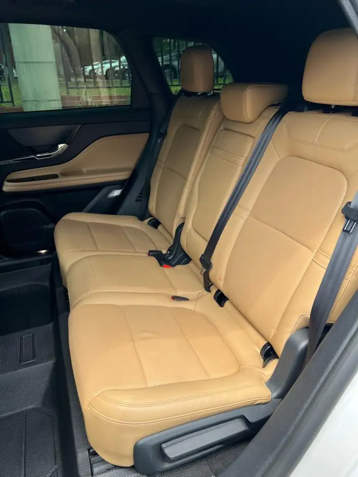 Lincoln Corsair 2022 Model Facelift 2.0T 2WD Zunya Edition – фото 13