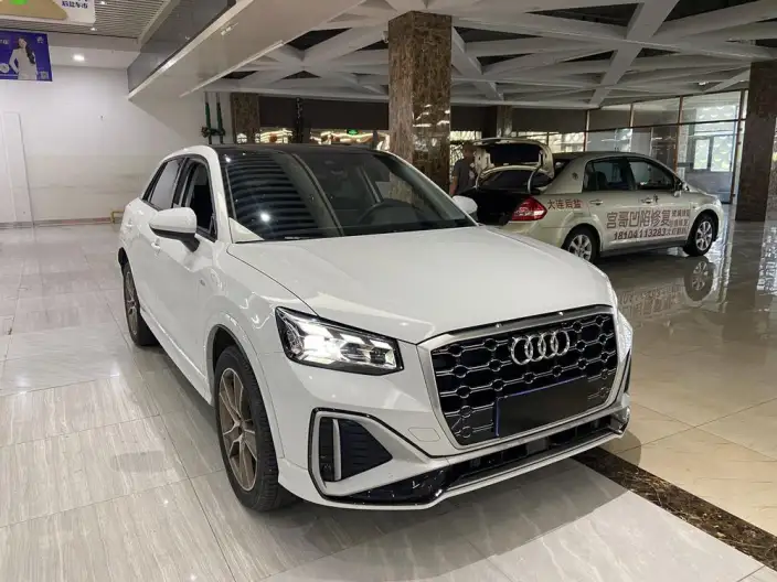 AUDI Q2L 2022 Model 35 TFSI Fashion Dynamic Model – фото 3