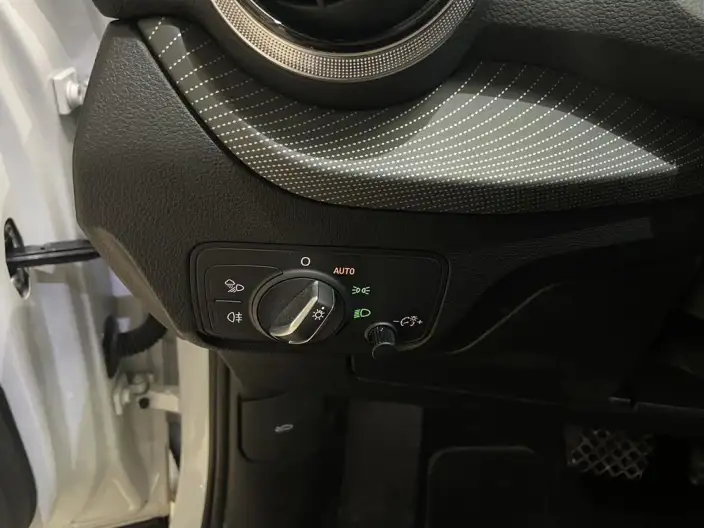 AUDI Q2L 2022 Model 35 TFSI Fashion Dynamic Model – фото 21