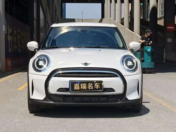 MINI 2023 Model 1.5T ONE – фото 2