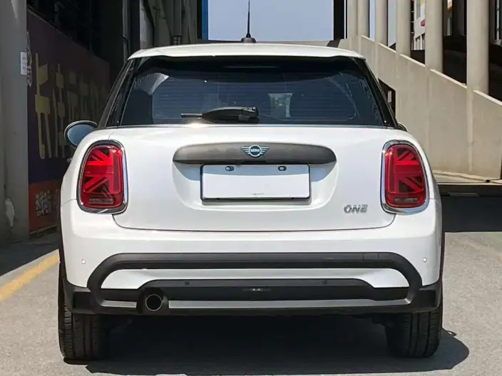MINI 2023 Model 1.5T ONE – фото 4