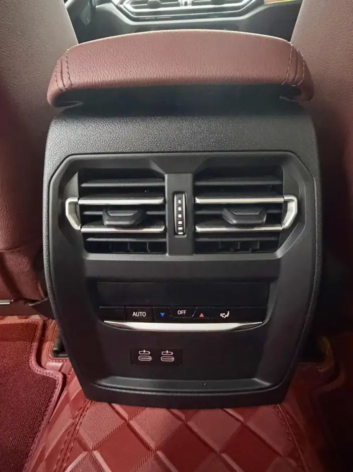BMW 3 Series 2023 Model 320Li M Sports Set – фото 12
