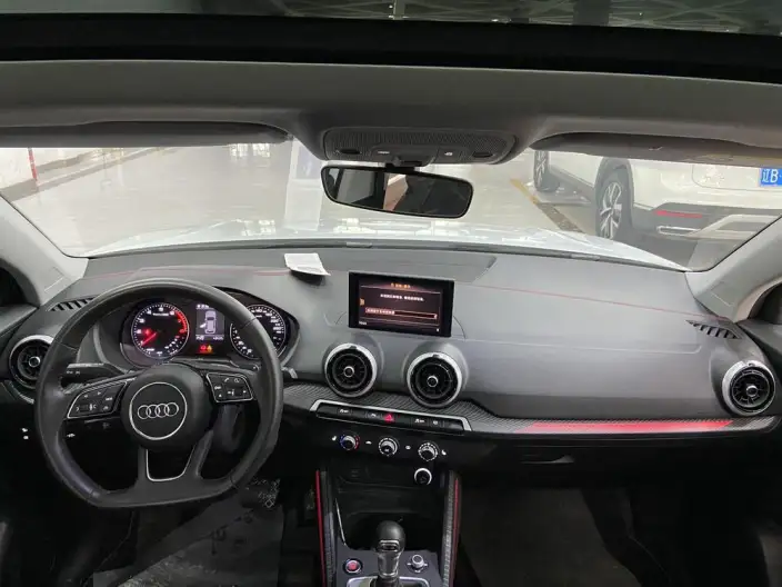 AUDI Q2L 2022 Model 35 TFSI Enterprising Dynamic Model – фото 15