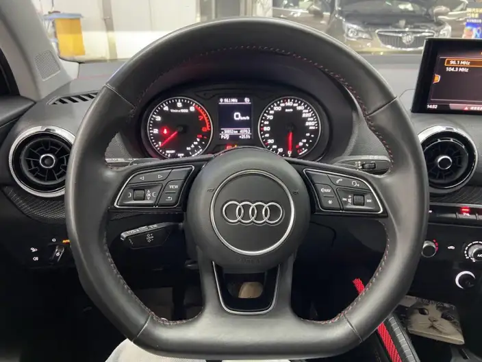 AUDI Q2L 2022 Model 35 TFSI Enterprising Dynamic Model – фото 18