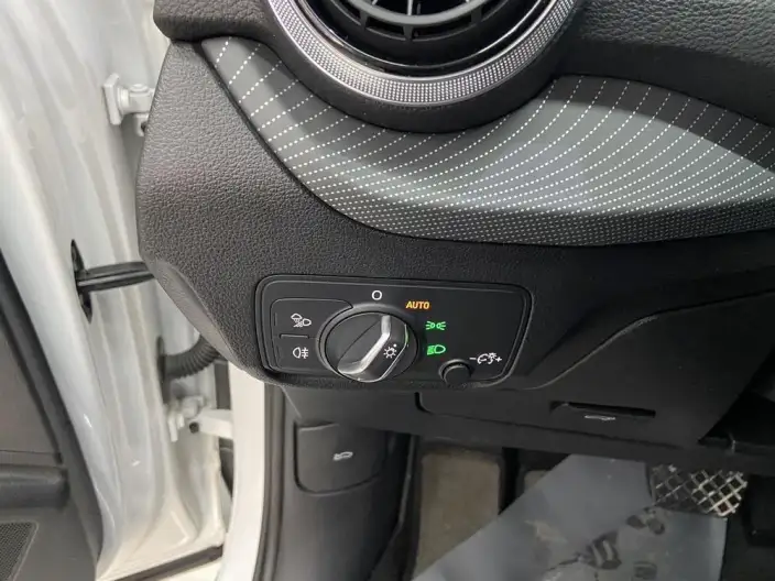 AUDI Q2L 2022 Model 35 TFSI Enterprising Dynamic Model – фото 20