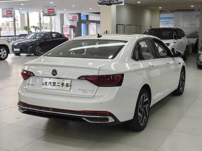 Volkswagen Sagitar 2023 Model 200TSI DSG Beyond Edition – фото 5