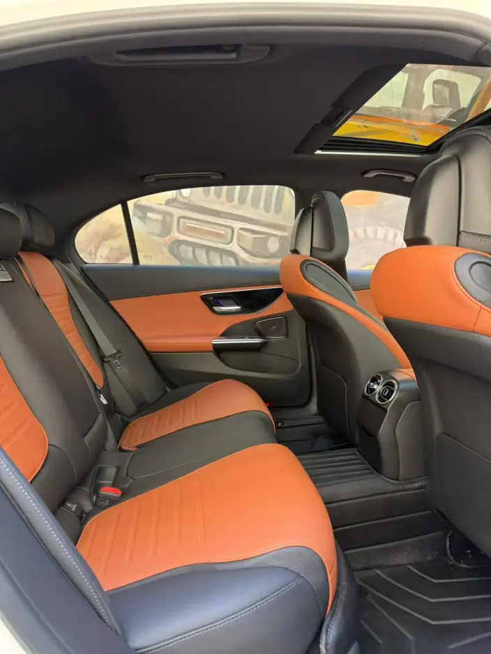 Mercedes-Benz C-Class 2023 Model C 200 L Sports Edition – фото 7