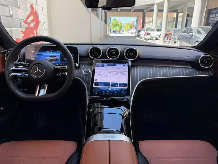 Mercedes-Benz C-Class 2023 Model C 200 L Sports Edition – фото 8
